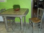 Table et chaises - Miniature