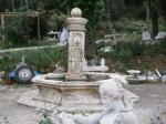 Fontaine centrale de village - Miniature