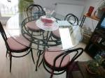 Table et chaises - Miniature