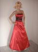 Robe d evenement beau rouge ,satinee brodee de noire taille... - Miniature