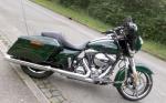 Urgent!!harley davidson street glide - Miniature