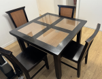 Table a manger en bois massif avec 4 chaises - Miniature